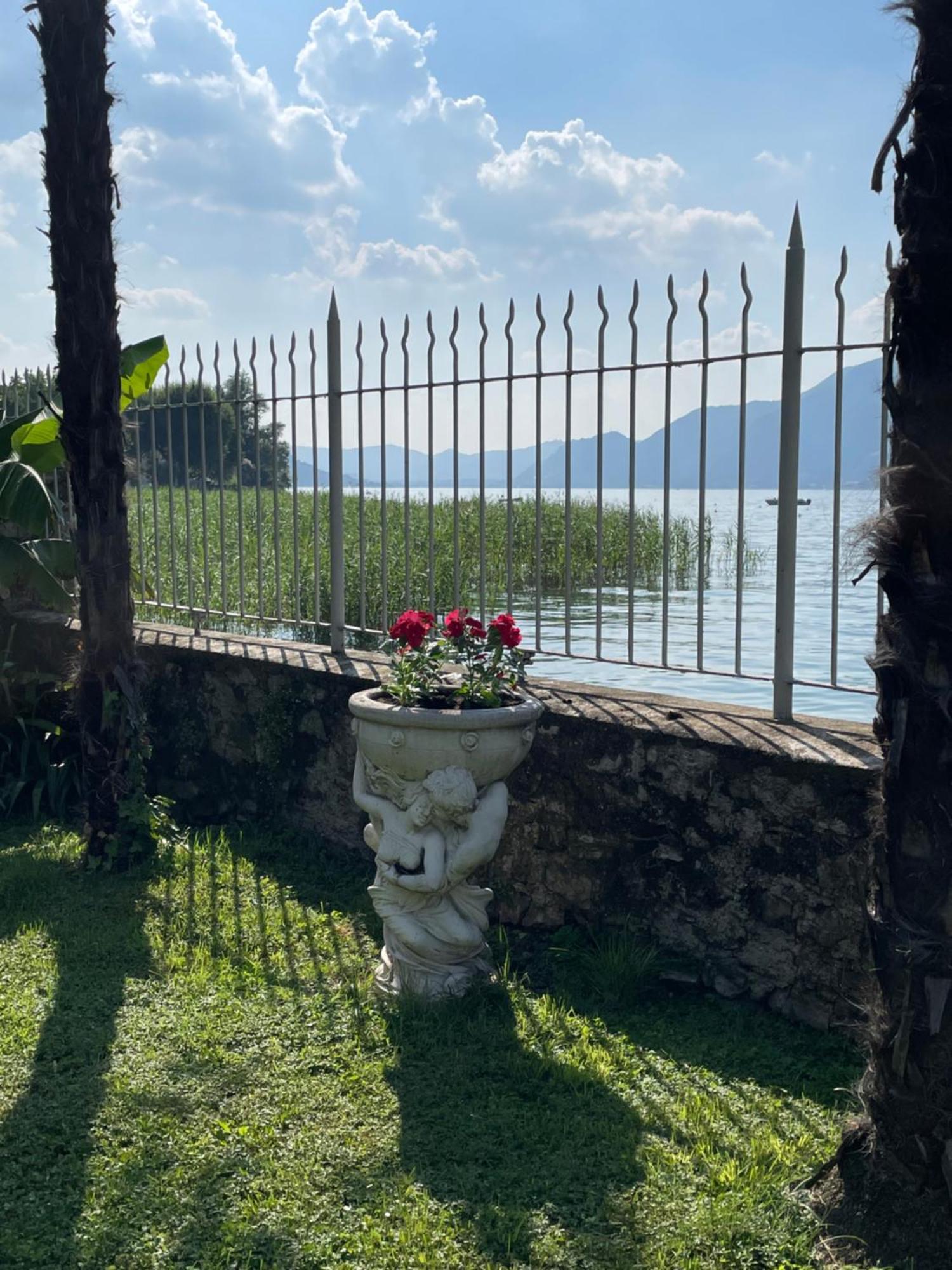 Villa Franca Pilzone Buitenkant foto